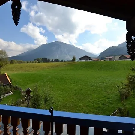 Ferienwohnung Hallweger * Ruhpolding